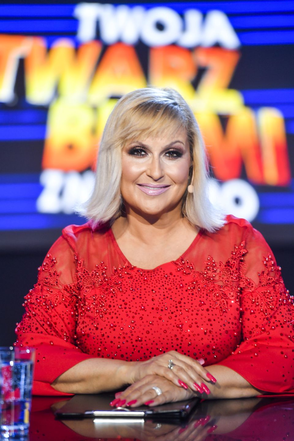 Katarzyna Skrzynecka odkłada na emeryturę grając w 9 spektaklach! "Za 35 złotych miesięcznie NIE DA SIĘ PRZEŻYĆ"
