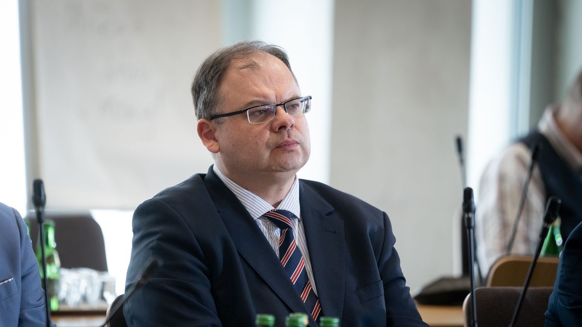 Prezes Urzędu Lotnictwa Cywilnego odwołany. Traci fotel po niemal ośmiu latach