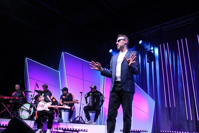 Fotogaleria: Kabaret Neonówka w Ostrowcu Św.