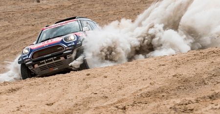 Dakar coraz ciekawszy. Przygoński w czołówce, Domżała w górę