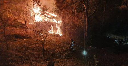 Tragiczny pożar w Lublinie. W ogniu zginęły trzy osoby. Bezdomni prawdopodobnie ogrzewali się w pustostanie [ZDJĘCIA]