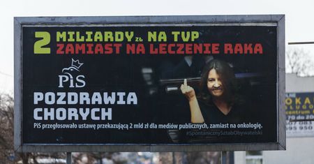 Lichocka chce przeprosin za plakaty. Oskarżony: ”Powołamy na świadka Kaczyńskiego”