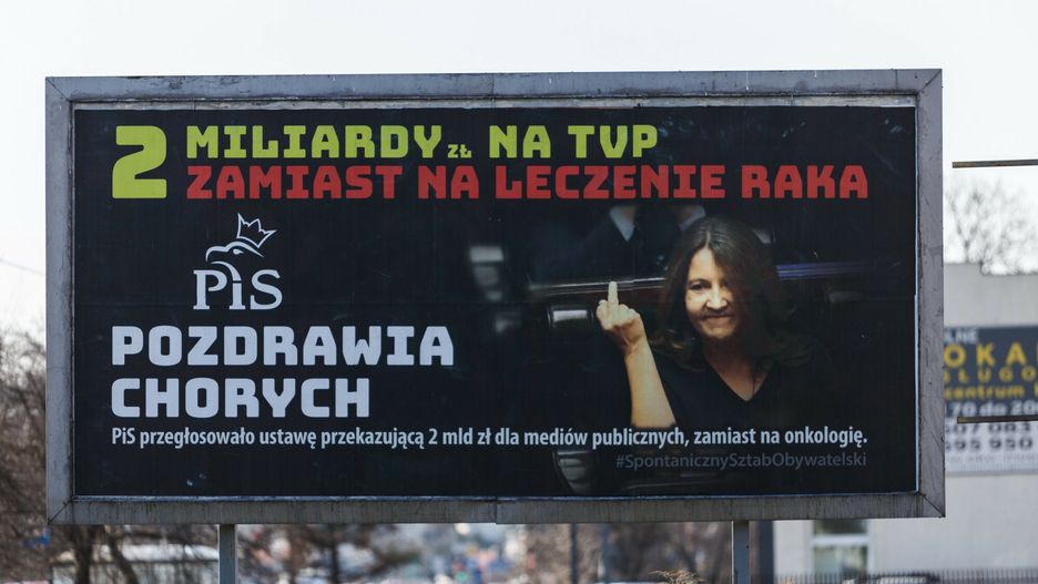 Sporny billboard w Kielcach w marcu 2020