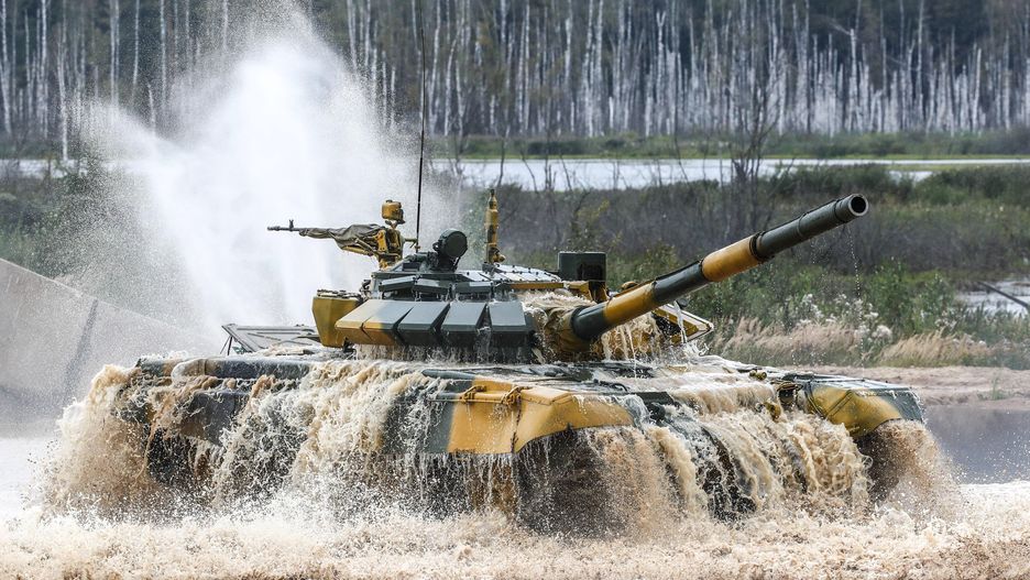 2020 International Army Games: Tank BiathlonMOSCOW REGION, RUSSIA - AUGUST 24, 2020: Vietnam's T-72B3 battle tank competes in the Tank Biathlon competition as part of the 2020 International Army Games at the Alabino training ground. Sergei Fadeichev/TASS 
Dostawca: PAP/ITAR-TASS.Sergei FadeichevArmy 2020, military, armed forces, Russian Army, military event, equipment, military vehicle, military hardware, military machinery, military performance, military show, military contest, military competition