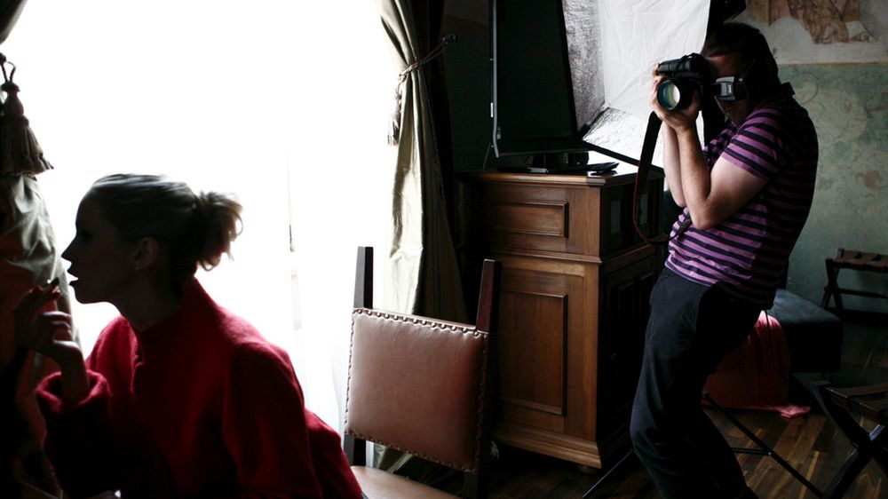 Światło błyskowe w fotografii mody. Jaki sprzęt wybrać? [poradnik] 1