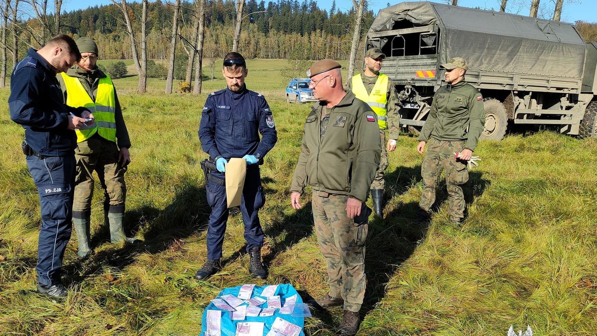 Żołnierze WOT znaleźli 10 tys. euro w gotówce  