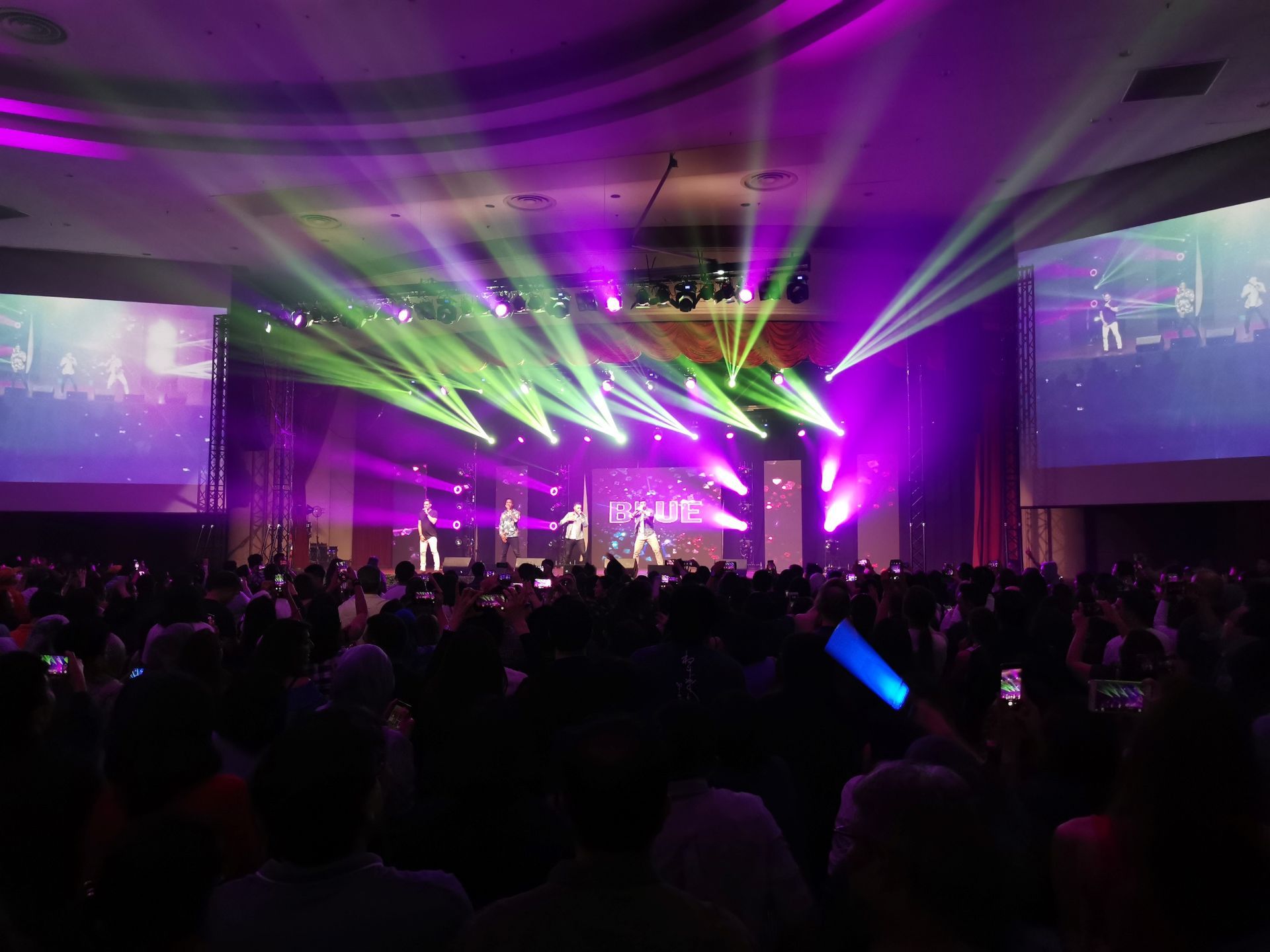 #wSkrócie: zoom Huaweia P30 Pro w akcji, Neffos C5 Plus w Polsce i Android 9 Pie dla kolejnych smartfonów Xiaomi 14