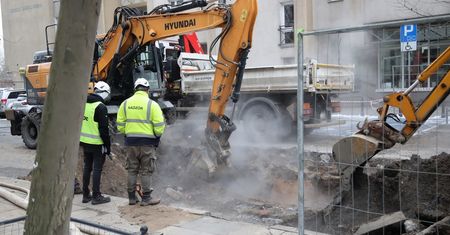 Warszawa. Zimne kaloryfery po awariach. Komunikat ciepłowników