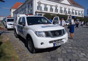 Wybory na Węgrzech. Policja ostrzega. Pojawią się już 11 kwietnia