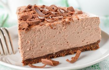 Na święta zrobię ten szybki deser. Potrzeba tylko kilku składników, a jest puszysty jak obłoczek