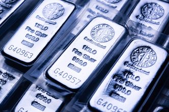 Nie tylko złoto bije rekordy. Srebro najdroższe w historii