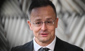 Minister Węgier przyznał się do konsultacji z Rosją w sprawach UE