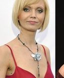 Co się stało z jej biustem?!