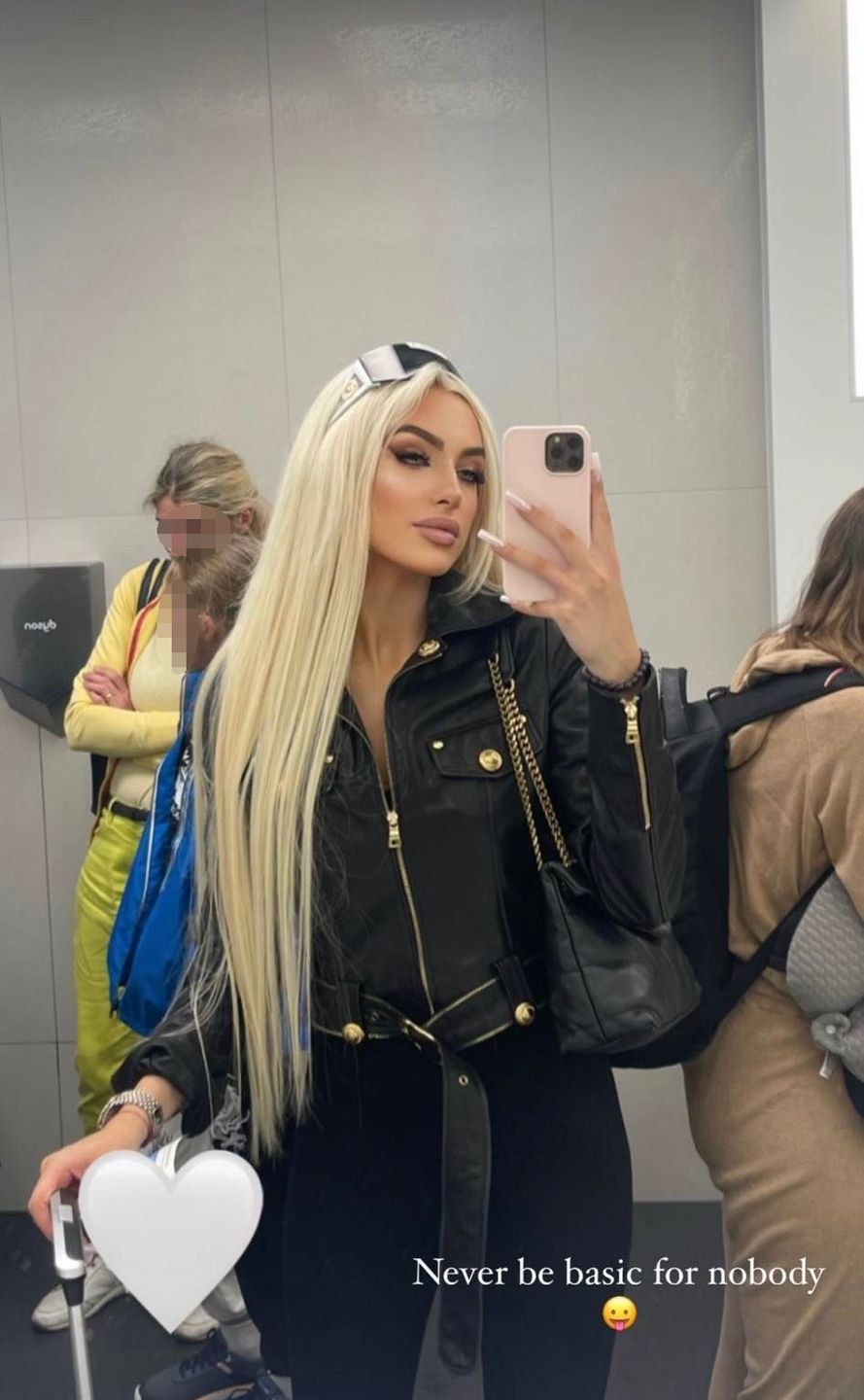 Jessica Mercedes ucieka przed Caroline Derpieński