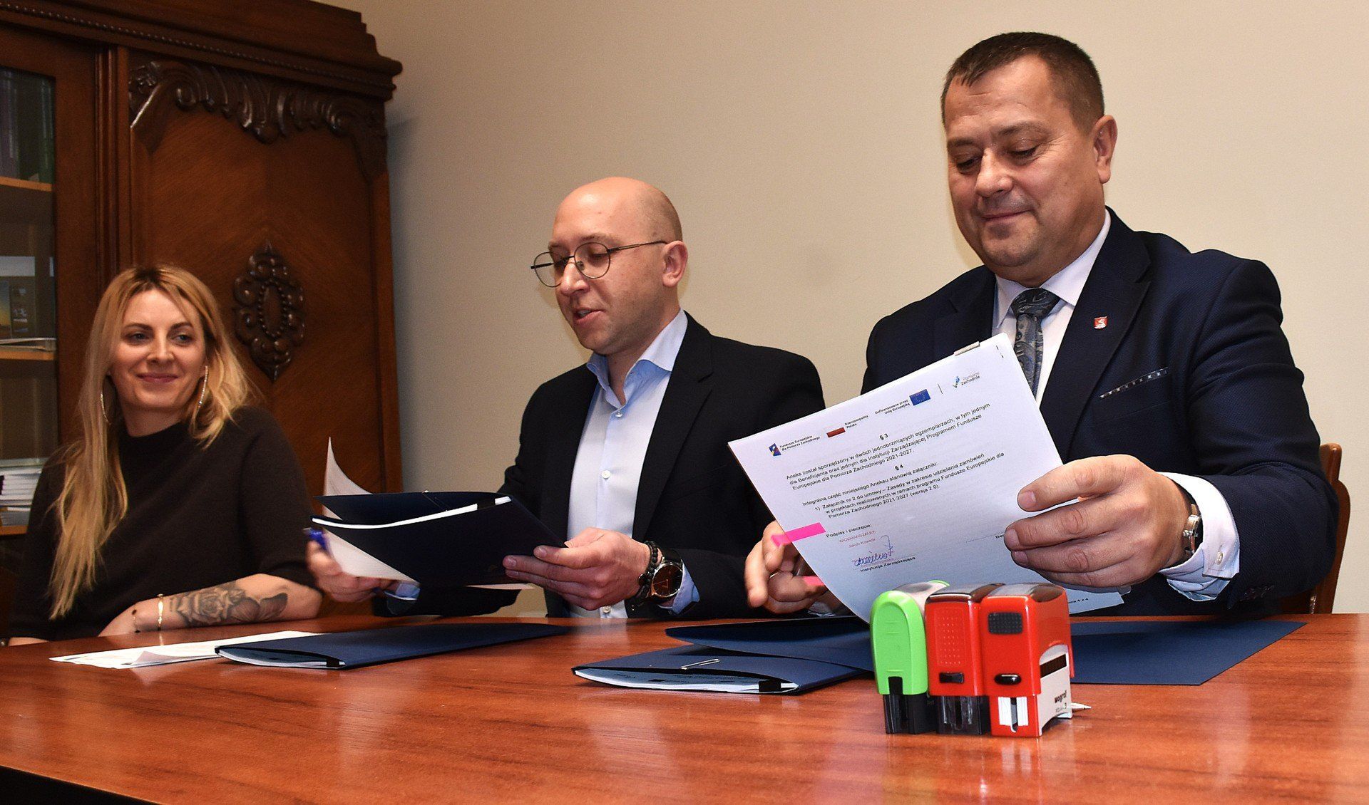 Umowa na zielone inwestycje została podpisana w Urzędzie Gminy Sławno