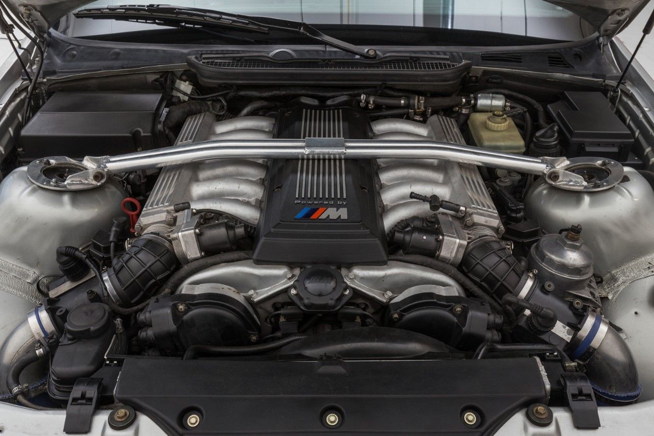 BMW E36 Compact V12