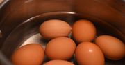 Chłodzisz jajka po ugotowaniu? To duży błąd