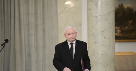 "Pustka i chłód". Senator kpi po występie Kaczyńskiego w TVP