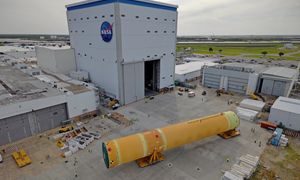 Kolejna rakieta księżycowa jedzie już na Florydę. Kiedy Artemis 3?