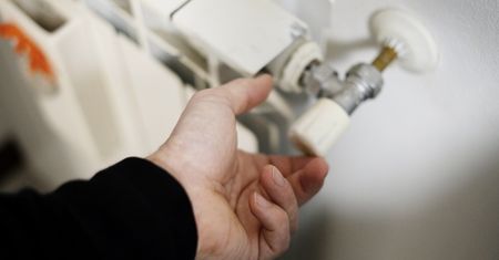 Nie była w stanie zapłacić za ogrzewanie. Hipotermia przyczyniła się do śmierci