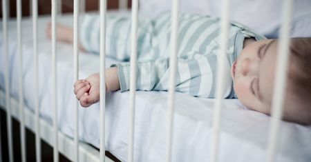 Dwulatka zaczęła się dziwnie zachowywać. Guz mózgu był wielkości awokado