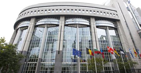 Sondaż dla WP: Polacy wiedzą. Pieniądze płyną z Unii Europejskiej