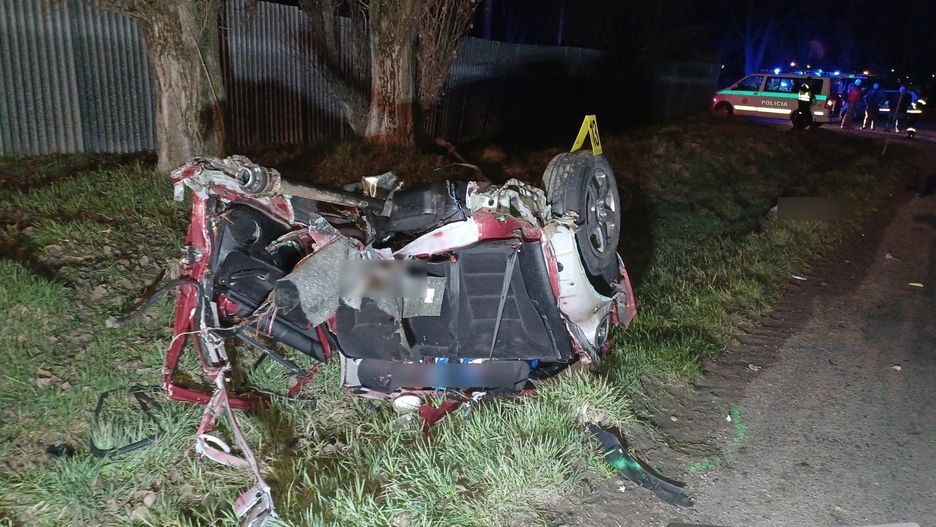 Koszmarny wypadek w Wielkanoc. Trzy młode osoby nie żyją