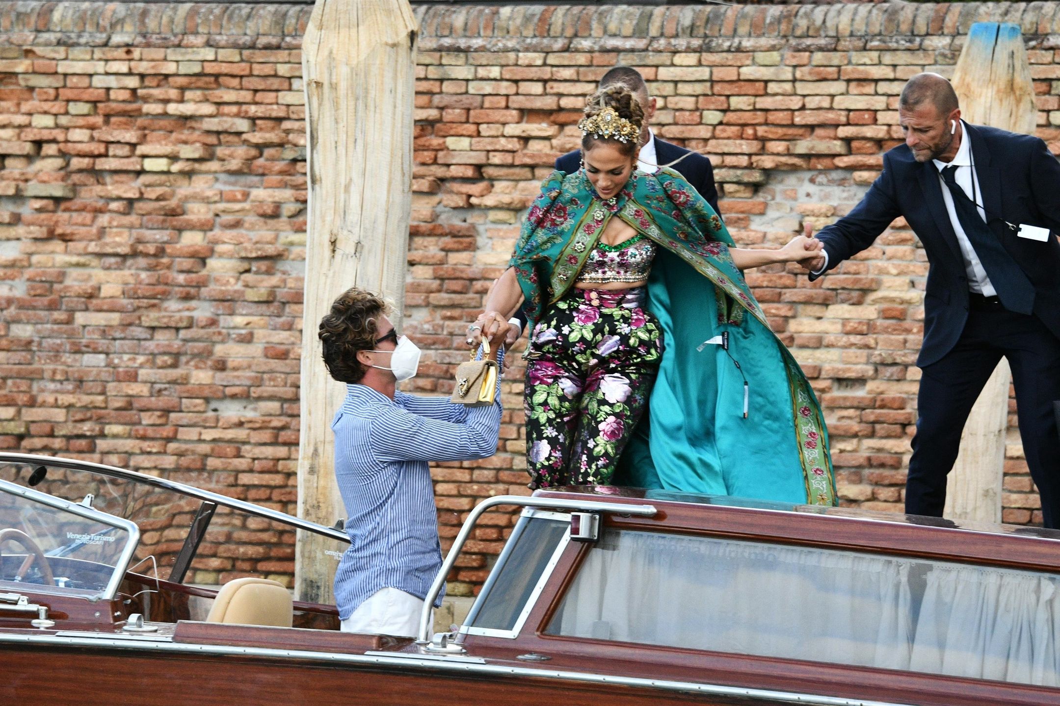 Jennifer Lopez zaliczyła wpadkę na evencie Dolce&Gabbana