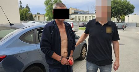 Recydywista dźgnął kobietę nożem i uciekł. Odpowie za zabójstwo