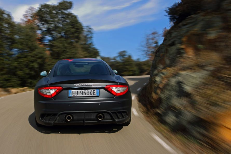 Maserati-Gran-Turismo-MC-Stradale