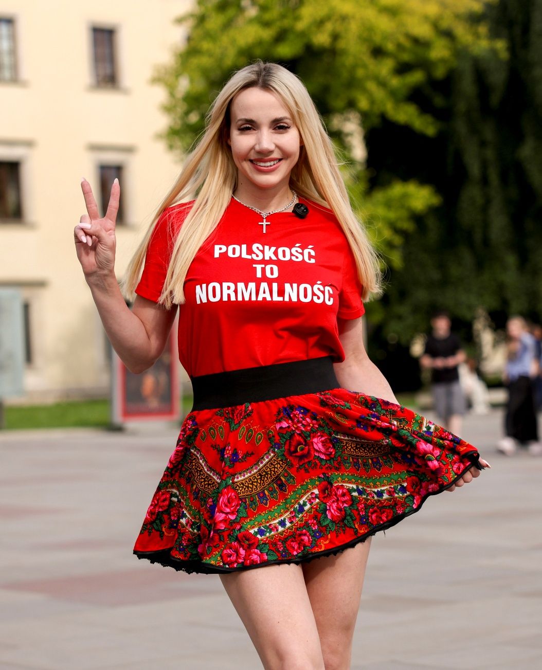 Marianna Schreiber z partnerem w Krakowie