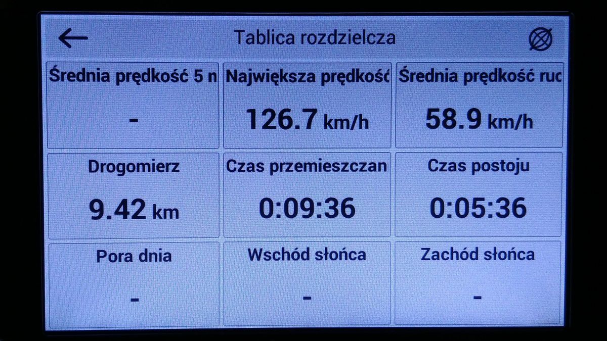 Test nawigacji Navitel E500 Magnetic. Czy w dobie smartfonów warto ją kupić? 9