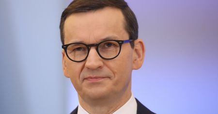 Premier gra z Polakami w głupiego Jasia. "To błędne koło"