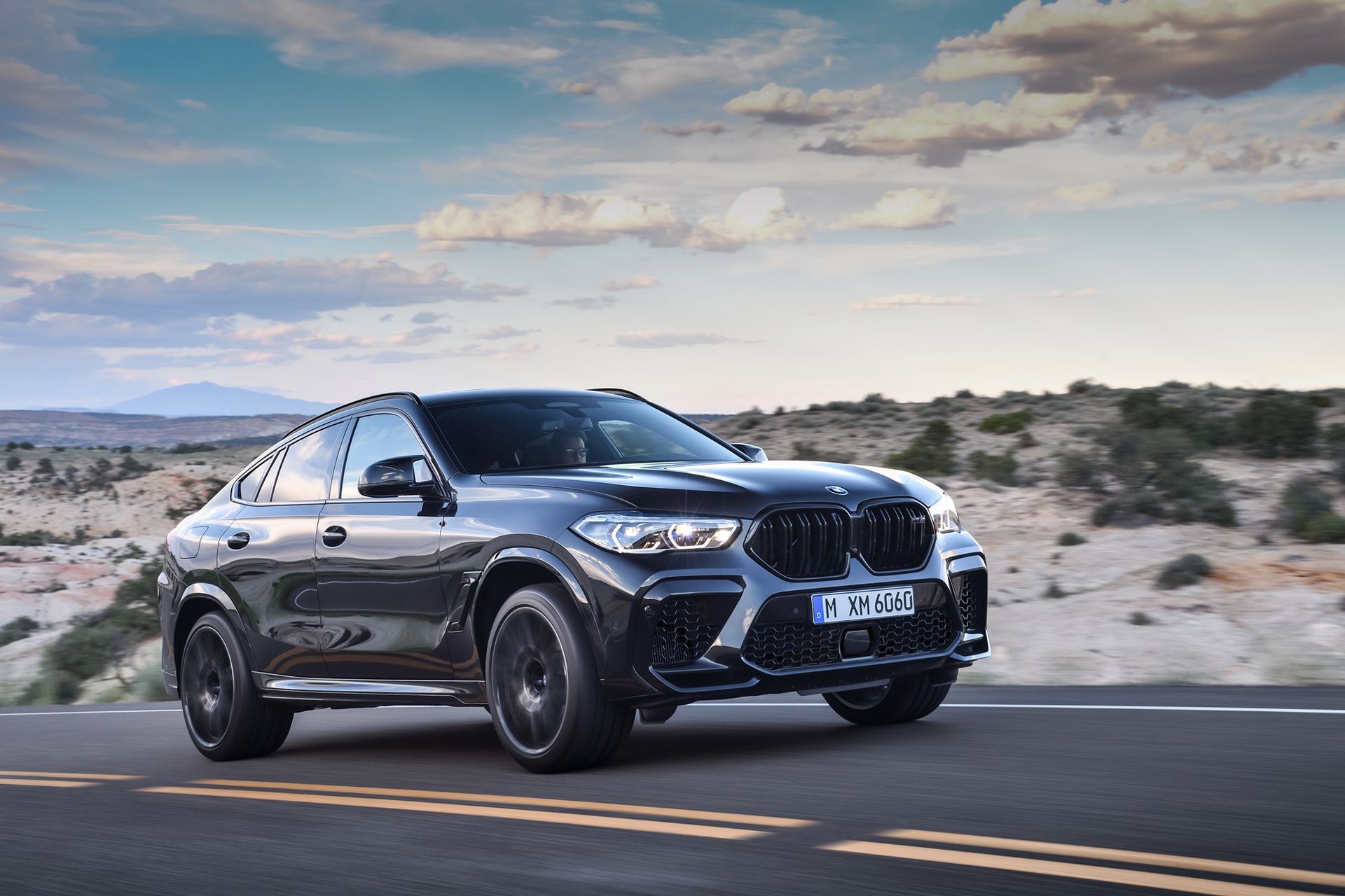 BMW X6 to techniczny bliźniak X5