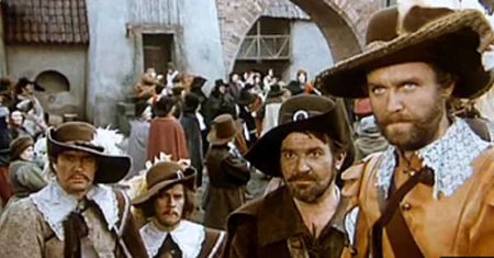 Najlepsze filmy i seriale kostiumowe. Rozpoznasz tytuł po kadrze?
