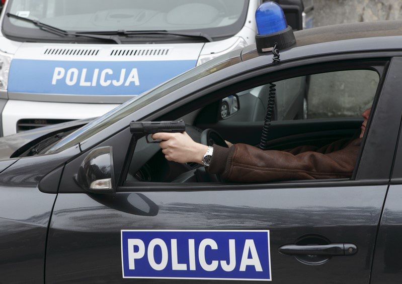 30-latek odpowie za rozbój. Jego łupem padło mienie o wartości 1200 zł