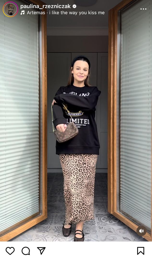Paulina Rzeźniczak również uległa trendowi na buty z siateczki