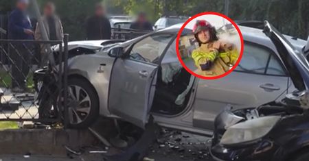 "Tego gościa stamtąd wywal". Auto rozbiło ogrodzenie. Jest nagranie