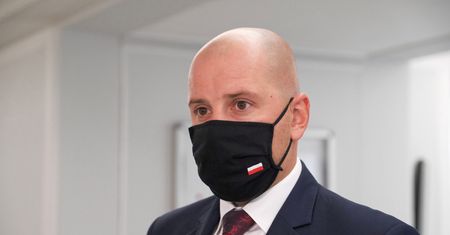 Powrót do szkoły. Wiceminister zdrowia nie jest optymistą