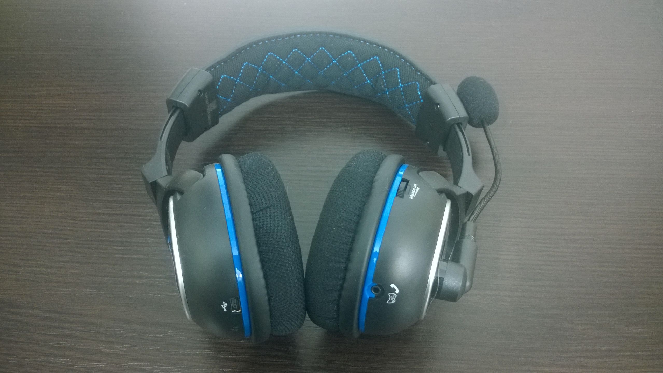 Ear Force PX4 – test bezprzewodowego headsetu do PS4, Xbox One i PC od Turtle Beach 4