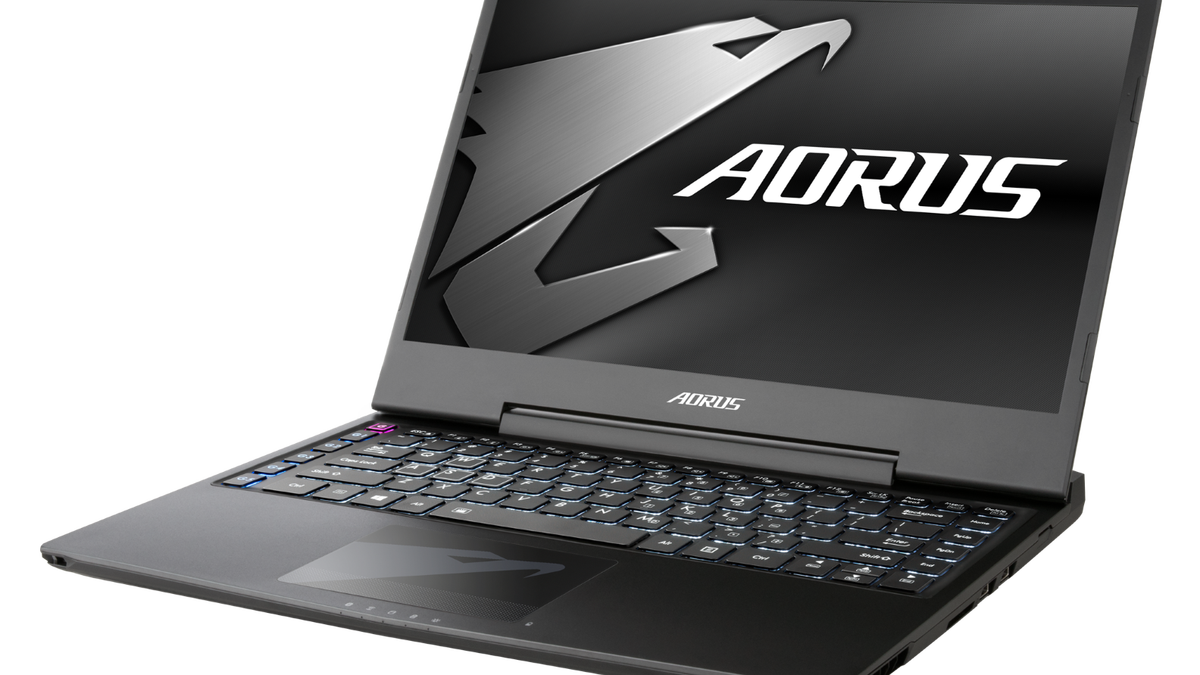 Aorus X3 Plus v6: laptop dla graczy z GeForcem GTX 1060 i 14” matrycą IGZO 1