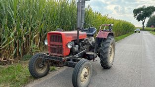 Ukradł ciągnik w Przasnyszu i uciekł w kukurydzę. 24-latek zatrzymany. Miał blisko 3 promile!