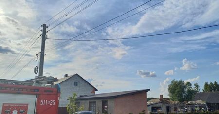 15-latkowie rozbierali budynek. Strop runął im na głowy
