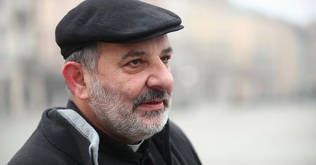 Obowiązkowe szczepienie księży? Ks. Isakowicz-Zaleski: To kwestia odpowiedzialności