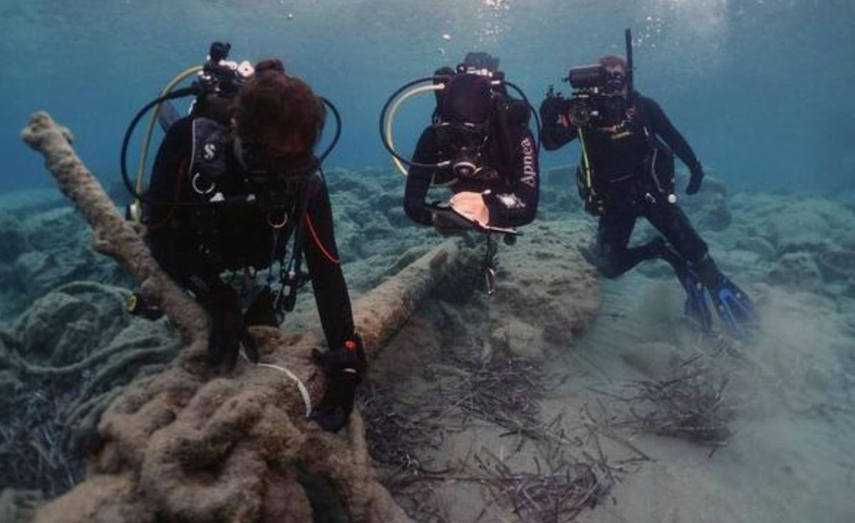 Naukowcy odkryli 10 wraków statków i różnorodne artefakty u wybrzeży Grecji. Greckie Ministerstwo Kultury