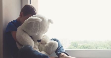 "Ty masz problemy? Lekcje odrób". Nieletni podejmują próby samobójcze. Zbyt wielu skutecznie