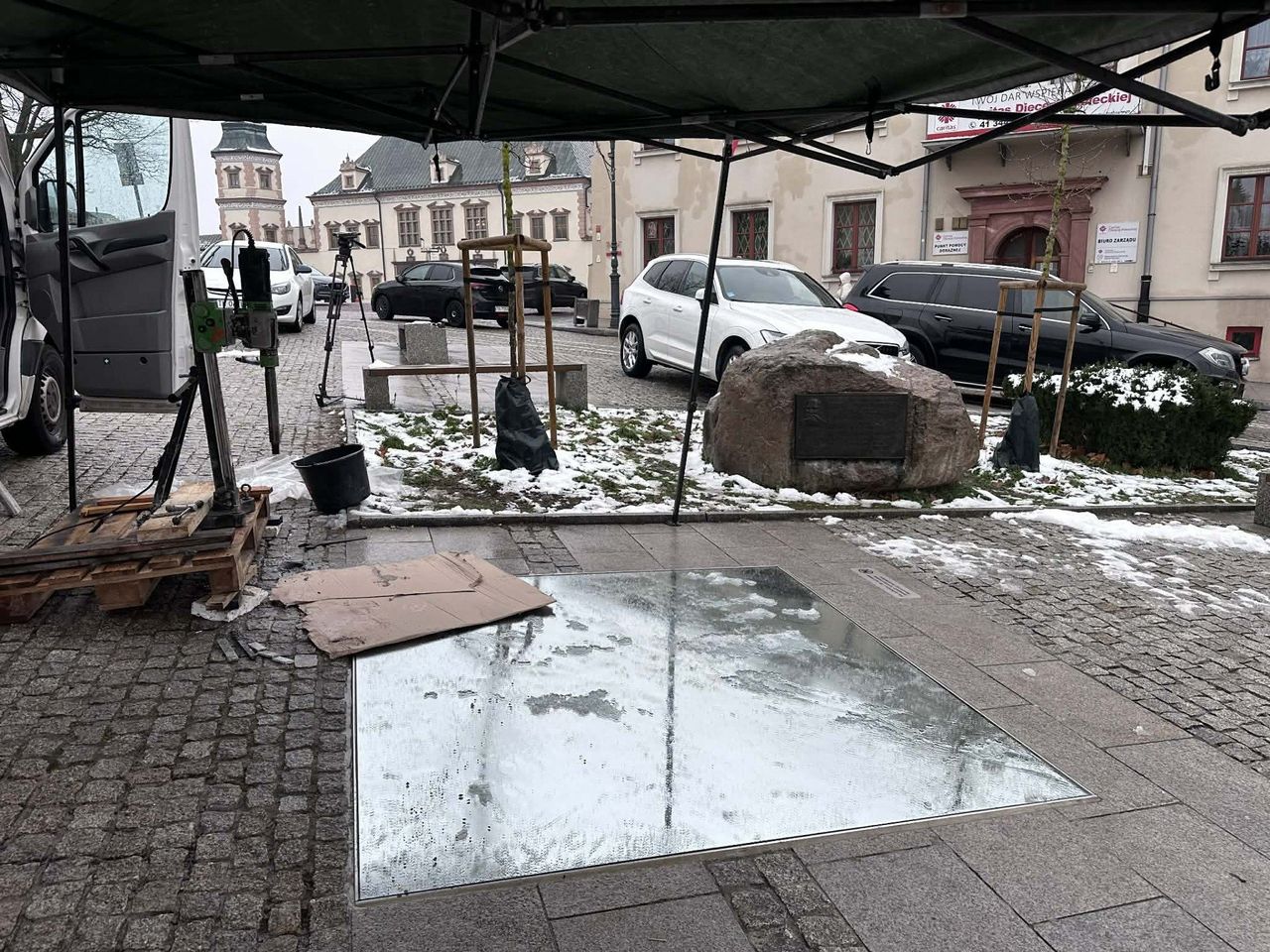 Kielce: "Niebo Kielc" zabezpieczone na zimę. Ogrodzenie i osłona