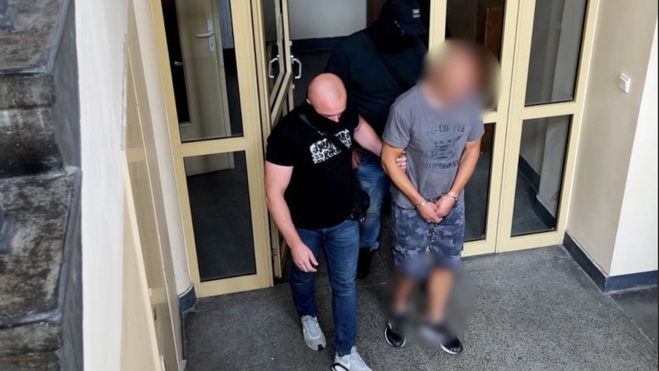 Zatrzymanie jednego z podejrzanych o dokonanie w 2002 roku egzekucji w barze przy Ząbkowskiej na warszawskiej Pradze
