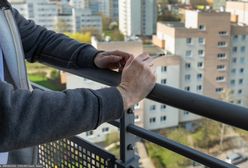 Koniec z paleniem na balkonach? Sąsiedzi narzekają na uciążliwy smród