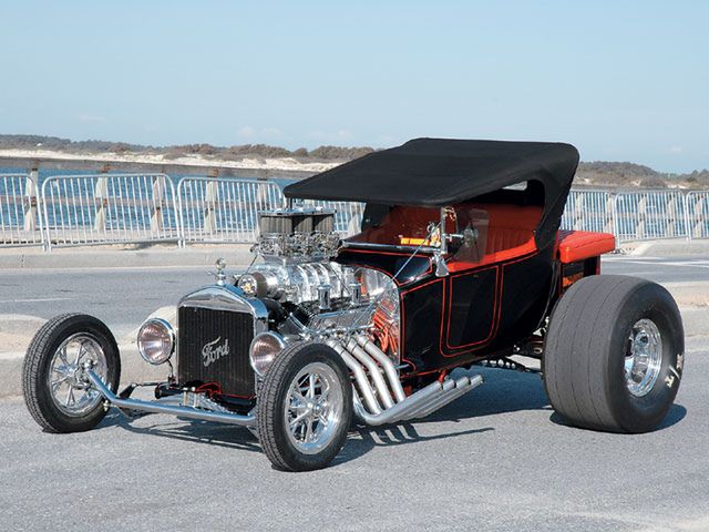 Hot Rody - wskrzeszona moc amerykańskiej motoryzacji 38
